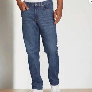 Eddie Bauer Men's 34x32  Straight Fit Denim Jeans Classic Blue Cotton Blend